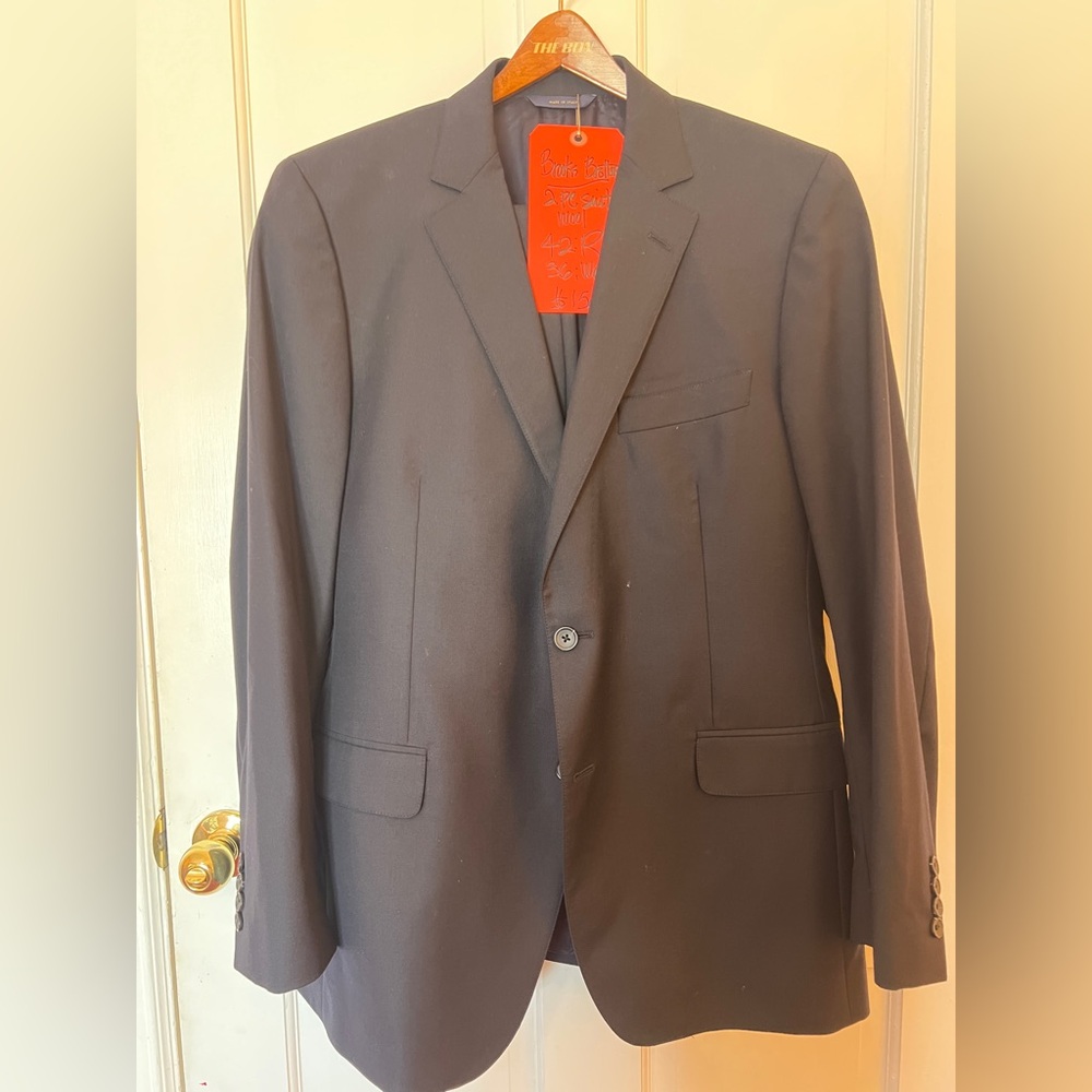 Brooks Brothers Black Suit Classic Elegance